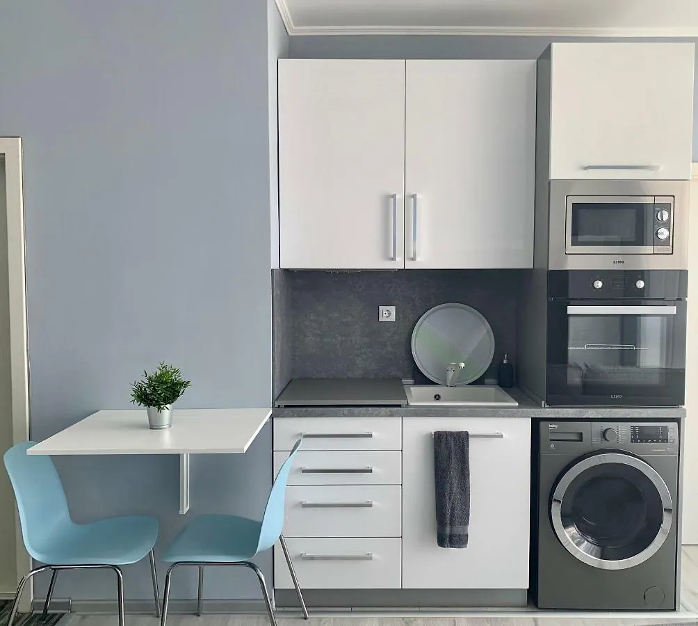 Blue Laguna Private Parking & 2 Bedrooms Sofia Apartment