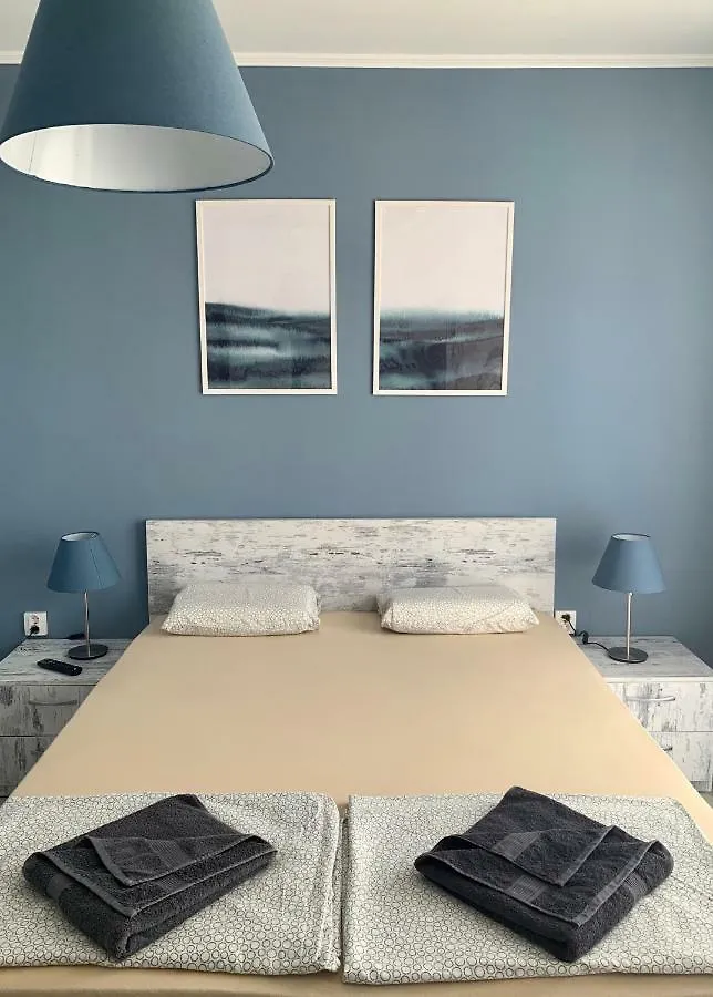 Blue Laguna Private Parking & 2 Bedrooms Sofia 0*,  Bulgaria